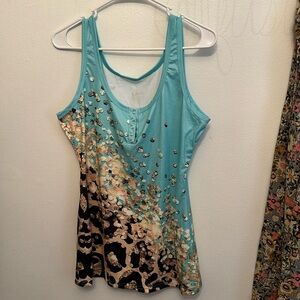 NWOT Woman’s Size Large tank Pink/grey